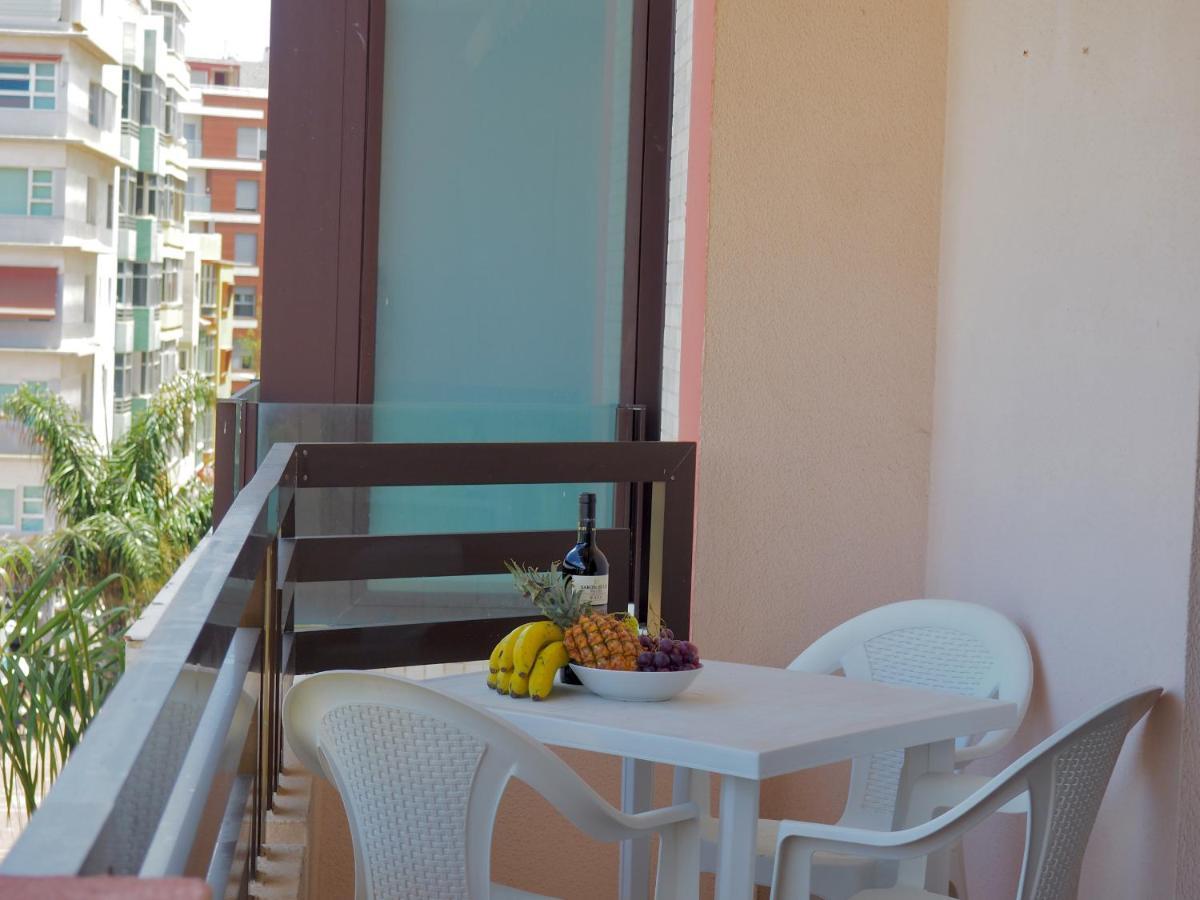 Huge Balcony Over Las Canteras By Canariasgetaway Las Palmas de Gran Canaria Extérieur photo