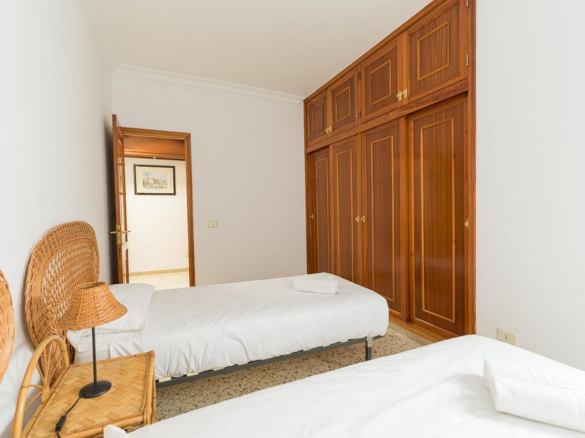 Huge Balcony Over Las Canteras By Canariasgetaway Las Palmas de Gran Canaria Extérieur photo